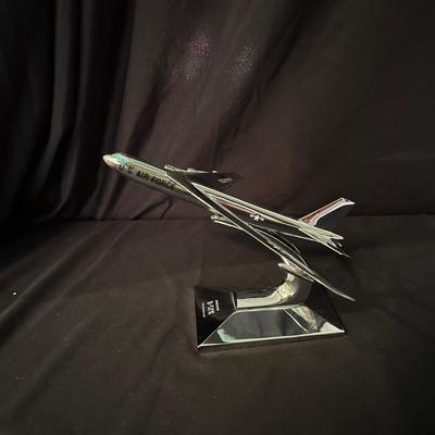 Boeing B-52H Turbofan Desk Model (O-MG)