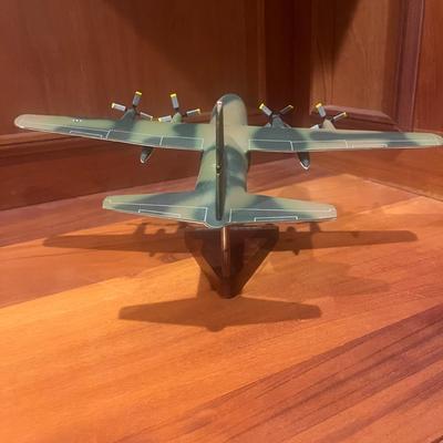 Collection of Military Desk Model Aircraft Planes (O-MG)