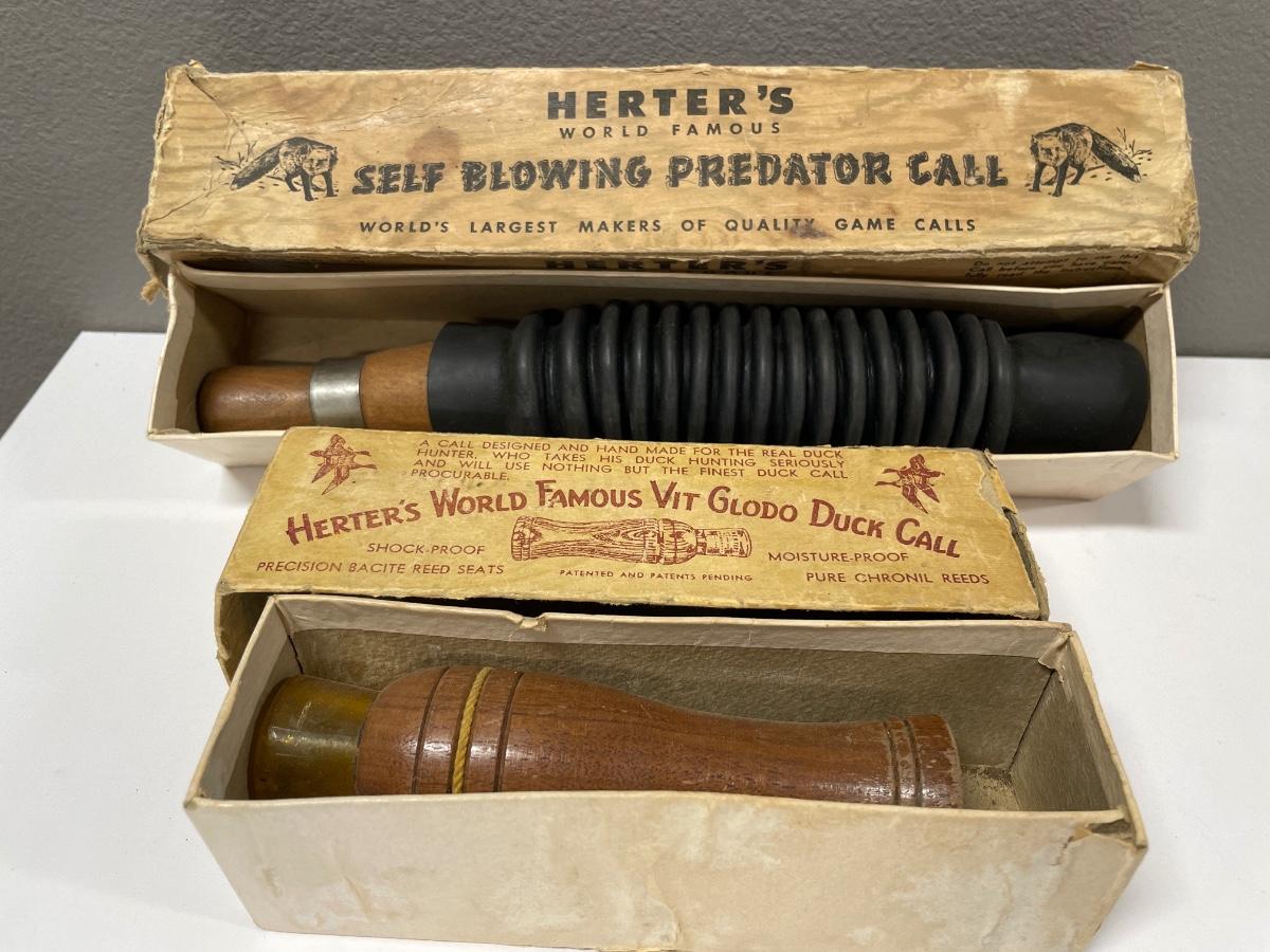 Vintage Duck & predator call | EstateSales.org