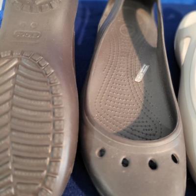 Crocs  3 pr  New