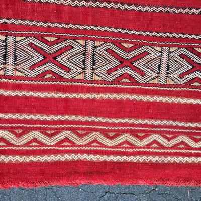 Woven Textile Rug (G-DW)