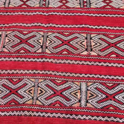 Woven Textile Rug (G-DW)