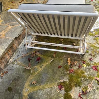 Iron Lounger With Cushions & Cover (P-MG)