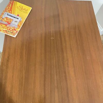 Singer Stylist Sewing Table (BR-SS)