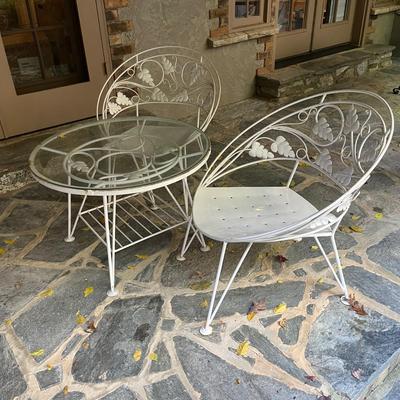 Glass Top Table & Iron Chairs (P-MG)