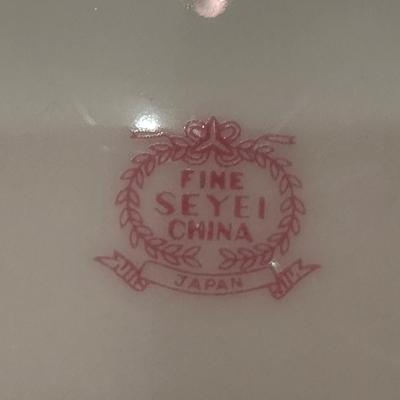 Seyei China Cups and Saucers (B-KL)