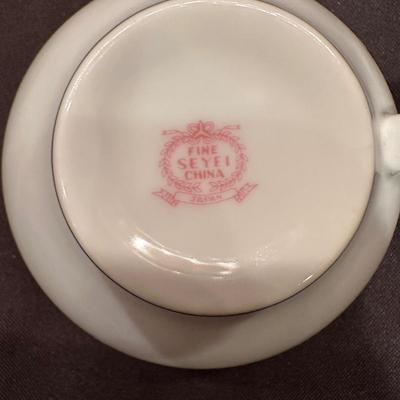 Seyei China Cups and Saucers (B-KL)