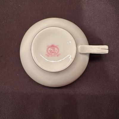 Seyei China Cups and Saucers (B-KL)