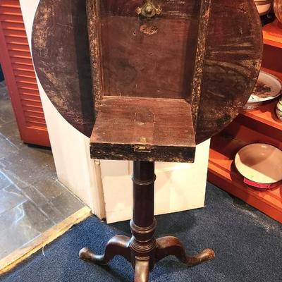 Lot #197  Antique Tilt Top Table - good working condition