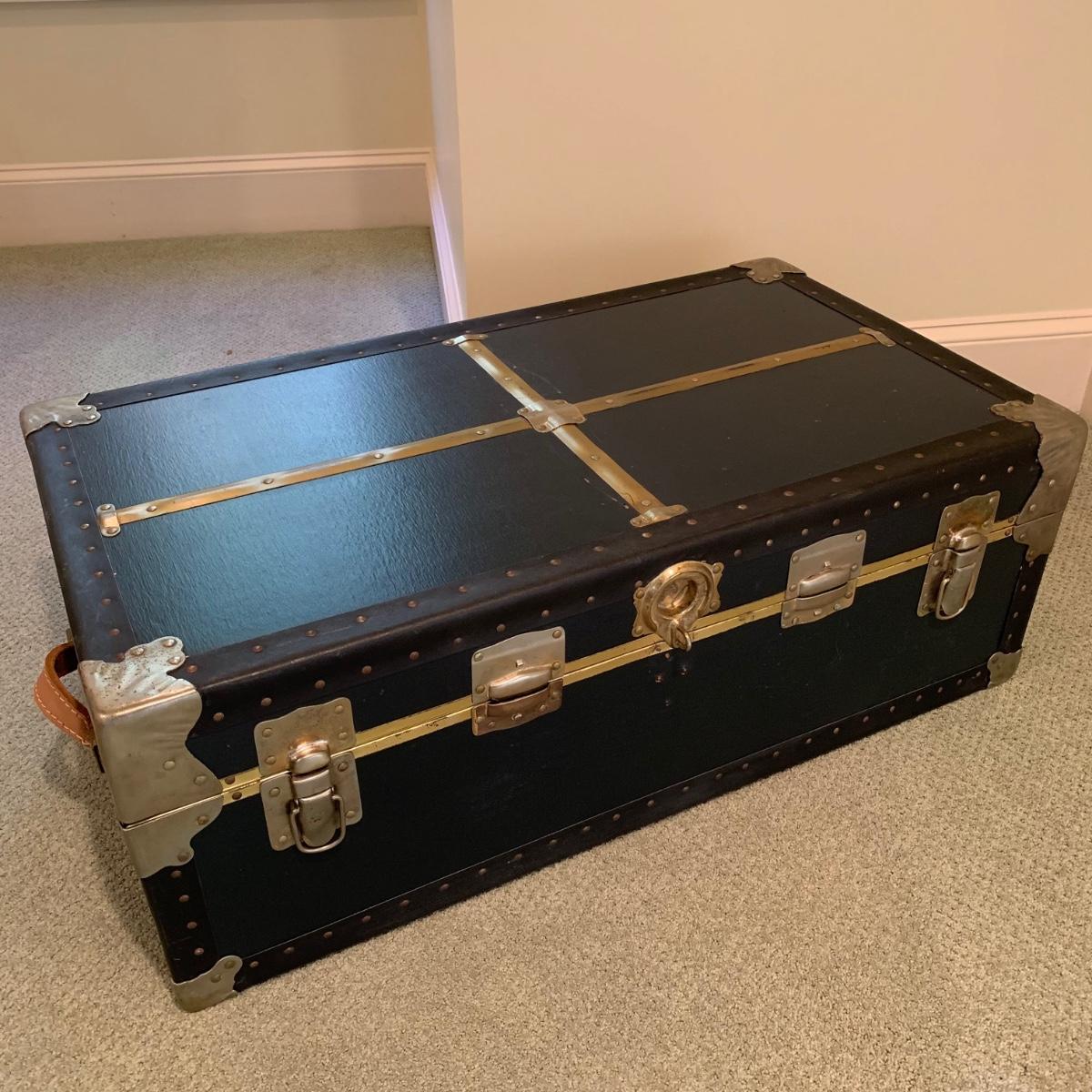 Navy Blue Steamer Trunk with Insert (UHKW)