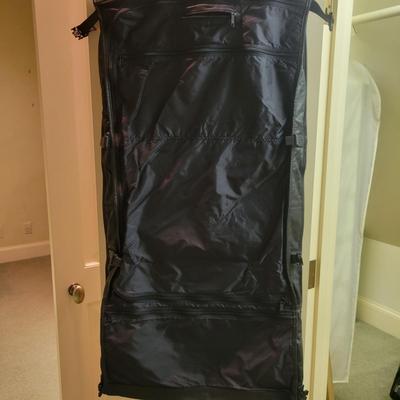 TUMI Wheeled Garment Bags and More (BR1-KW)