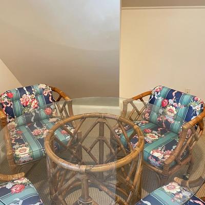 Bamboo Table with Four Chairs (BR-SS)
