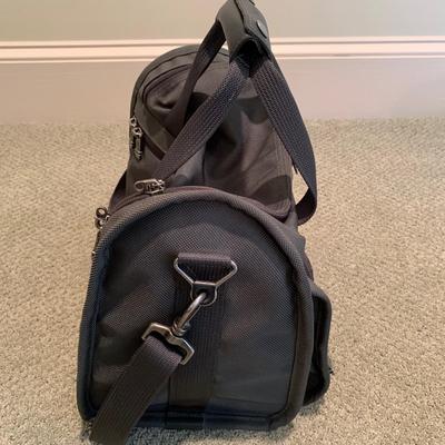 Green TUMI Rolling Luggage with Carry-on Bag (BR1-KW)