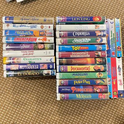 27 Childrenâ€™s Classic VHS Movies (BR-SS)