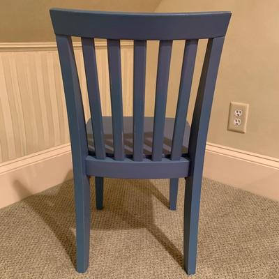 Kidâ€™s Table and Chairs (BR1-KW)