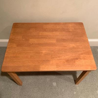 Kidâ€™s Table and Chairs (BR1-KW)