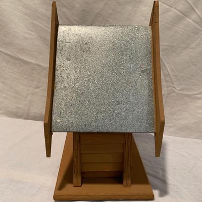 Handcrafted Birdhouse Collection (UH-KW)