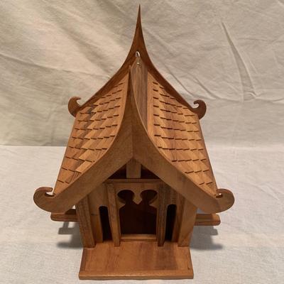 Handcrafted Birdhouse Collection (UH-KW)