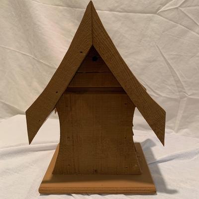 Handcrafted Birdhouse Collection (UH-KW)