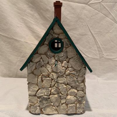Handcrafted Birdhouse Collection (UH-KW)