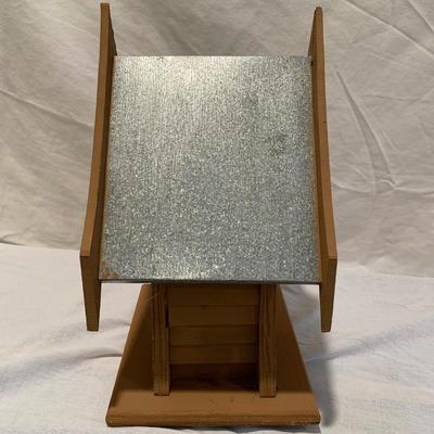 Handcrafted Birdhouse Collection (UH-KW)