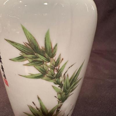 Decorative Asian Bottles with Sealed Caps (B-KL)