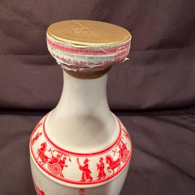 Decorative Asian Bottles with Sealed Caps (B-KL)