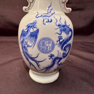 Decorative Asian Bottles with Sealed Caps (B-KL)