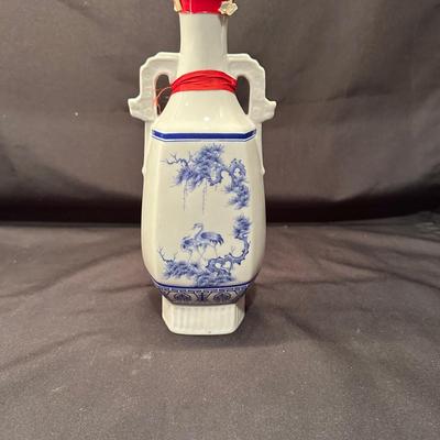 Decorative Asian Bottles with Sealed Caps (B-KL)