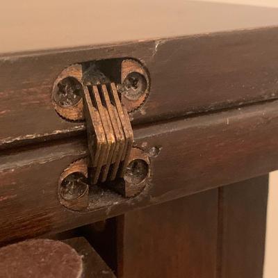 Harden Demilune-style Table (BR3-KW)