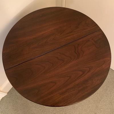 Harden Demilune-style Table (BR3-KW)