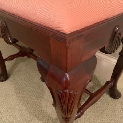 Queen Anne Style Carved Wood Bench (BR3-KW)