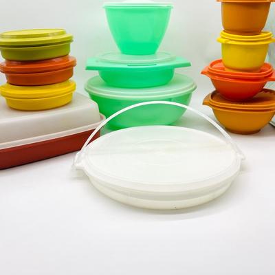 TUPPERWARE Vintage Lot