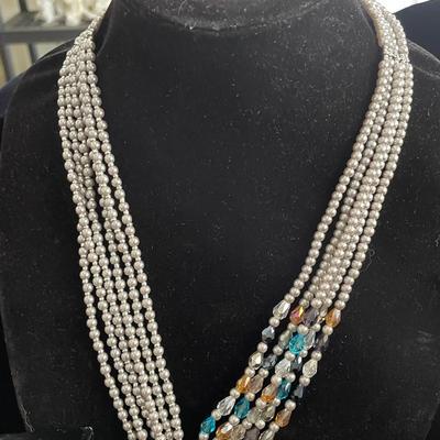 JOAN RIVERS CLASSICS COLLECTION GRAY BEADED NECKLACE