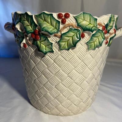 Santa Claus & Large Pot - Fitz & Floyd (K-RG)