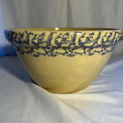 Ransbottom of Roseville, Ohio 10â€ Mixing Bowl (K-RG)