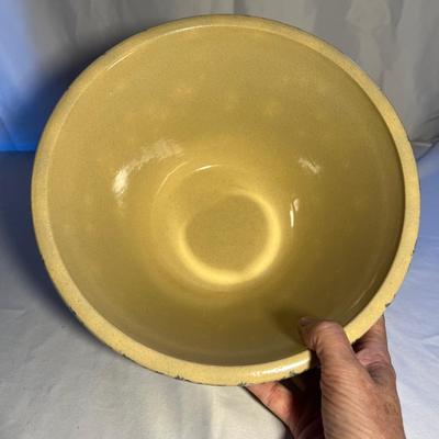 Ransbottom of Roseville, Ohio 10â€ Mixing Bowl (K-RG)