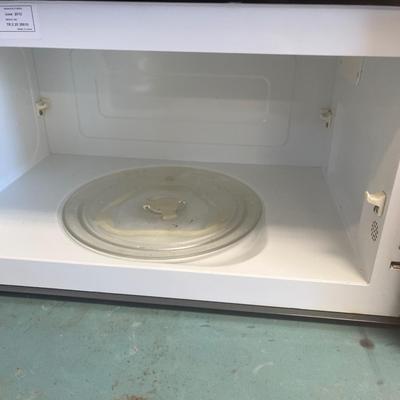 Over stove microwave