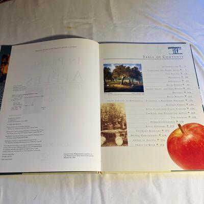 â€˜In Praise Of Applesâ€™ Book - Asheville Author Plus NIB Apple Machine & More (K-RG)