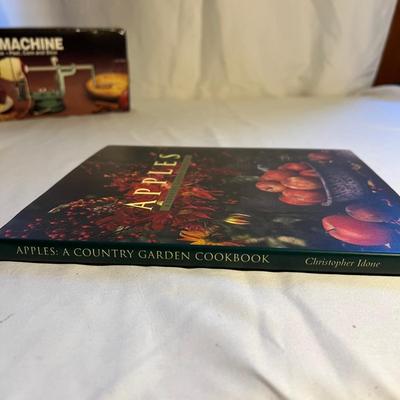 â€˜In Praise Of Applesâ€™ Book - Asheville Author Plus NIB Apple Machine & More (K-RG)