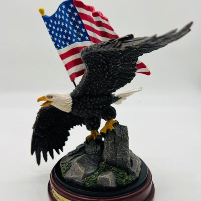 NEW BRADFORD EXCHANGE â€œProud Independenceâ€ & â€œMajestic Glory with COA