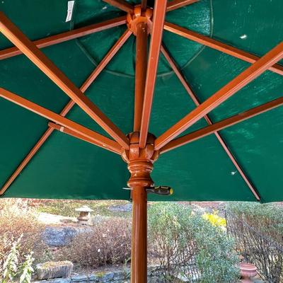 Cast Aluminum Patio Table & Chairs Plus Sunbrella (P-RG)