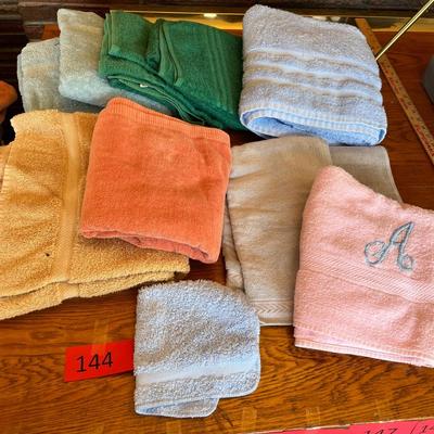 Lot of mixed colored towels
