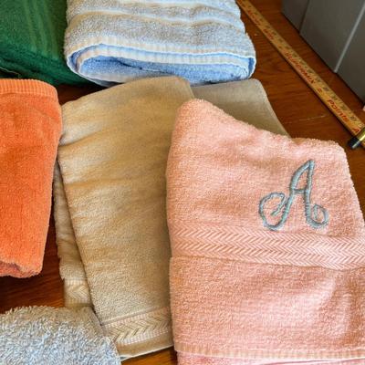Lot of mixed colored towels