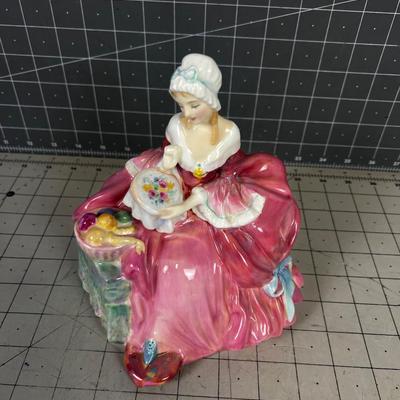 Royal Doulton Figurine "Penelope" HN 1901