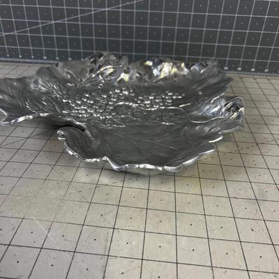 Arthur Court Grape Leaf Dish 1993