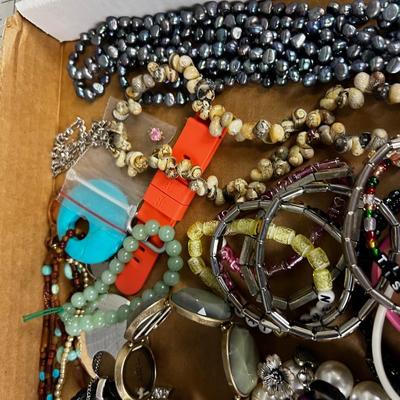 Lot of Used Costume Jewels 