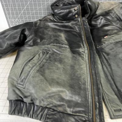 Eddie Bauer Men's Leather Bomber Jacket 