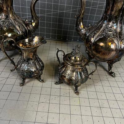 REED & BARTON Silver Plated Tea and Coffee Pots Plus Cream & Sugar Set (4 pieces) 