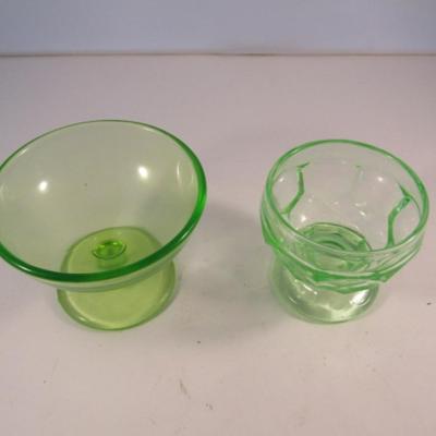 Pair of Vintage Uranium Glass Footed Sherbet/Dessert Cups